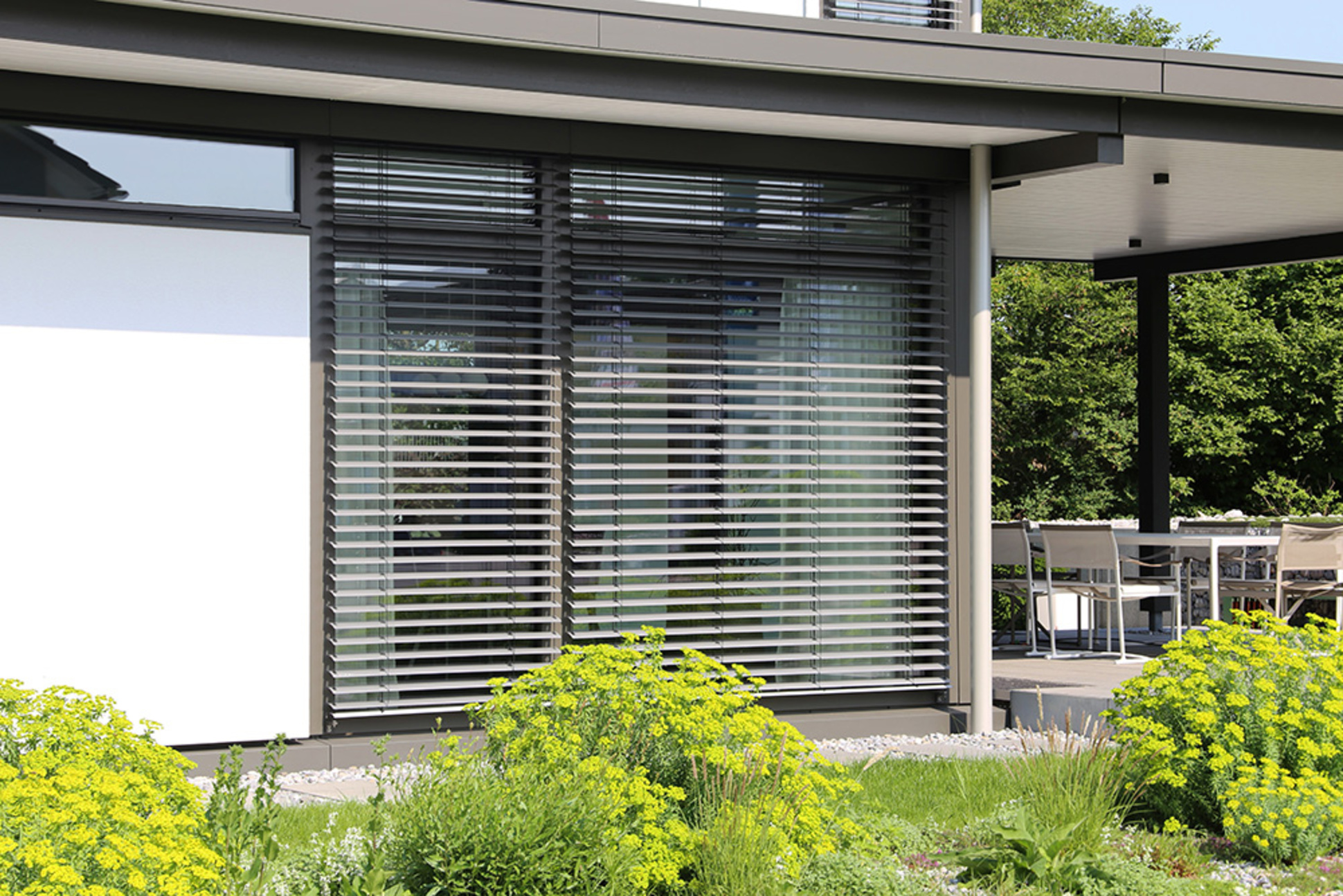 Rollladen&shy;steuerung bei Rasch Gmbh in Brachttal