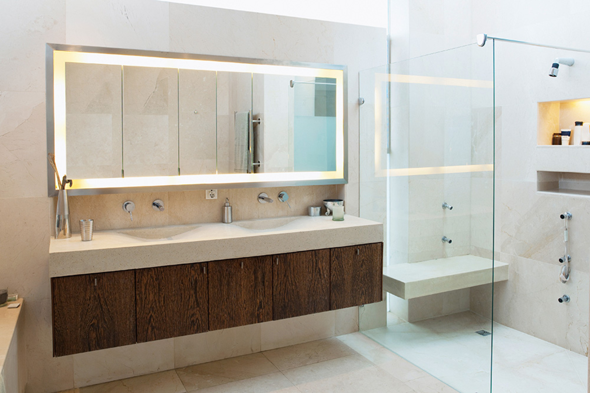 Badezimmerspiegel bei Rasch Gmbh in Brachttal